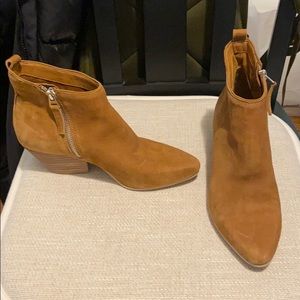 Dolce Vita Booties